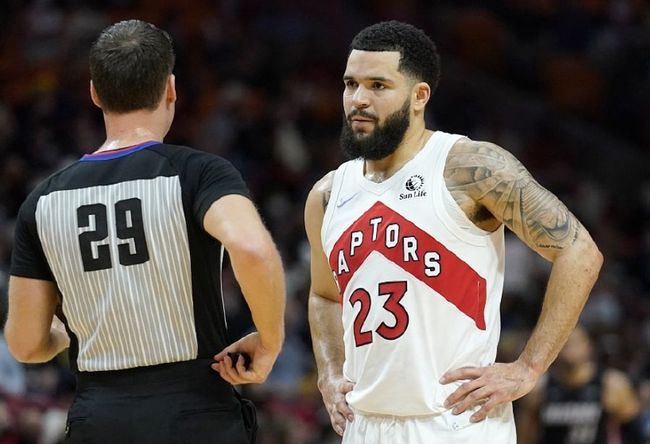 国足遭挖角？曝伊拉克换帅瞄准71岁伊万：他是世界名帅+拥2大优点.